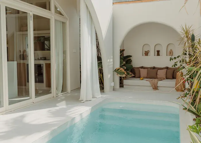 Villa Svara Boutique Residences *
